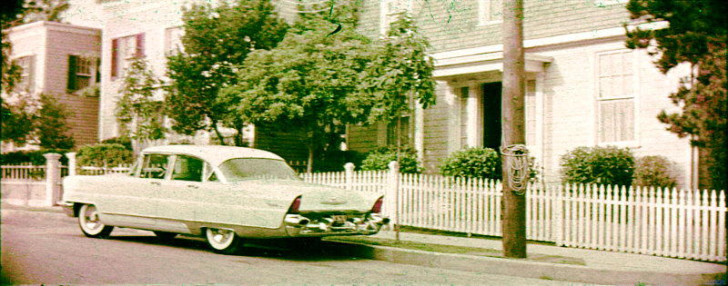 CinemaScope 55 unsqueezed image with color correction